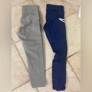 Two Fabletics leggings size S